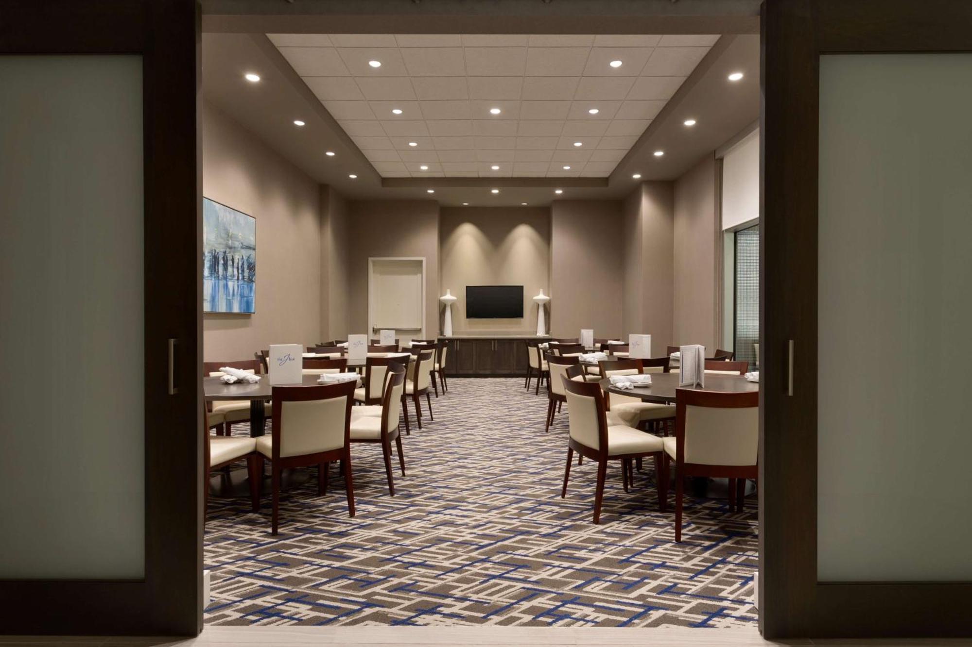 Embassy Suites By Hilton Kansas City Olathe Exteriér fotografie